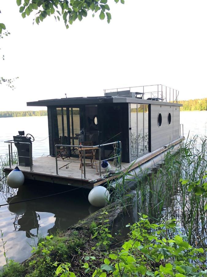Houseboat- Dom Na Wodzie Z Sauna I Mozliwoscia Plywania Iława Exteriér fotografie